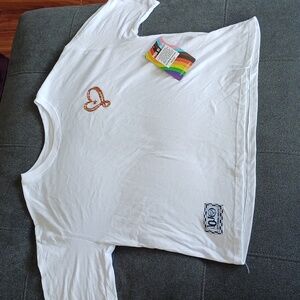 Women shirt 👕 New with tag